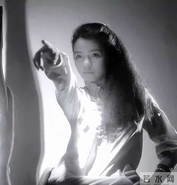 守得云开见月明！52岁重病缠身的朱迅，终于走上了另一条道路