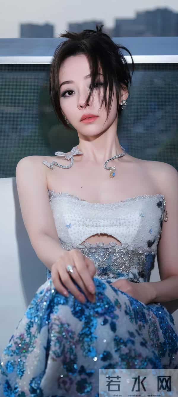 美女壁纸第1205期—张靓颖