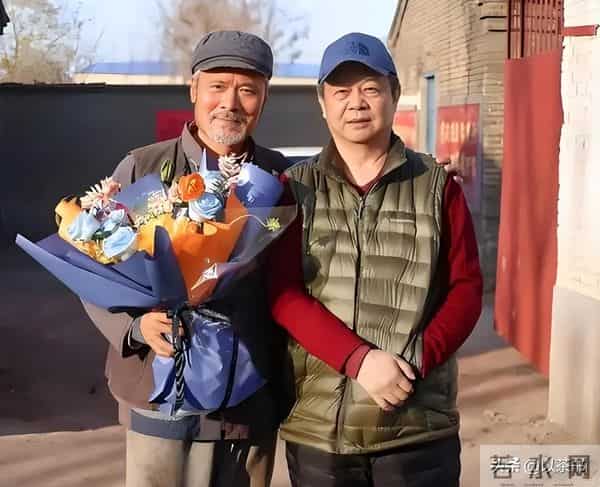 65岁演员赵恒煊现状：仍坚持拍戏，婚姻幸福，感谢妻子早年资助