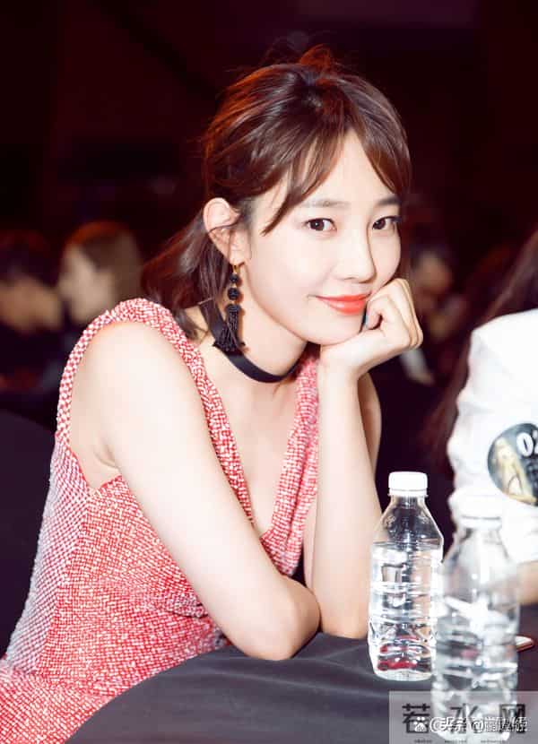 白百何好友下场了!揭露争奖细节,放话大不了鱼死网破电影不上了