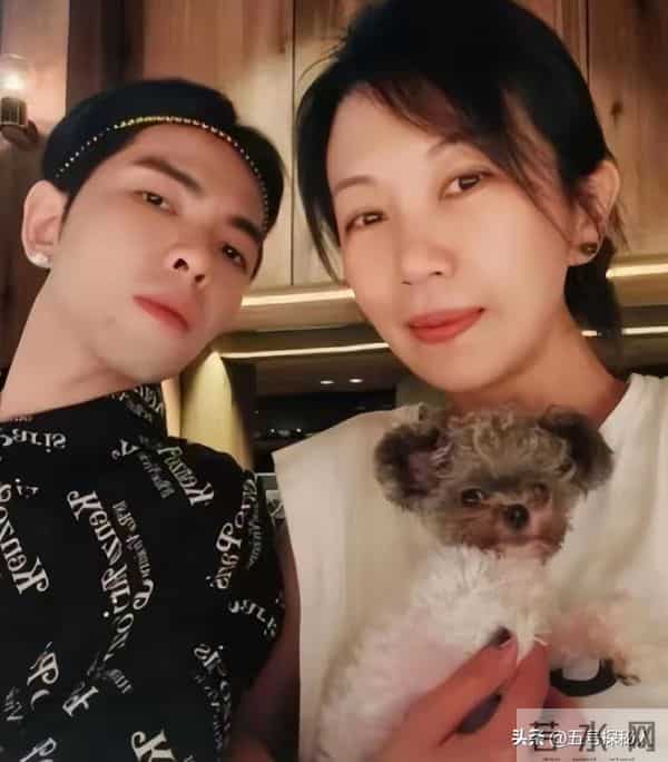 萧敬腾称婚姻“很恶心”，结婚两年，原来林有慧才是真的深藏不露