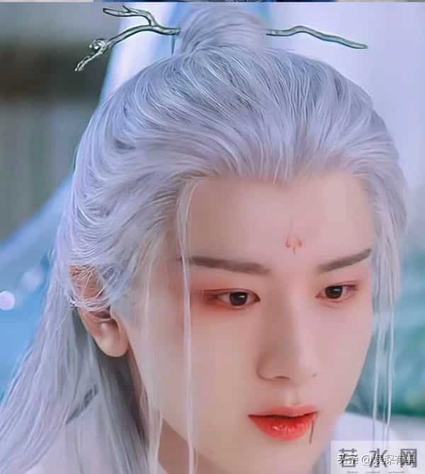 从万人捧到万人嫌,如今35岁的成毅,证明刘亦菲的话含金量还在升