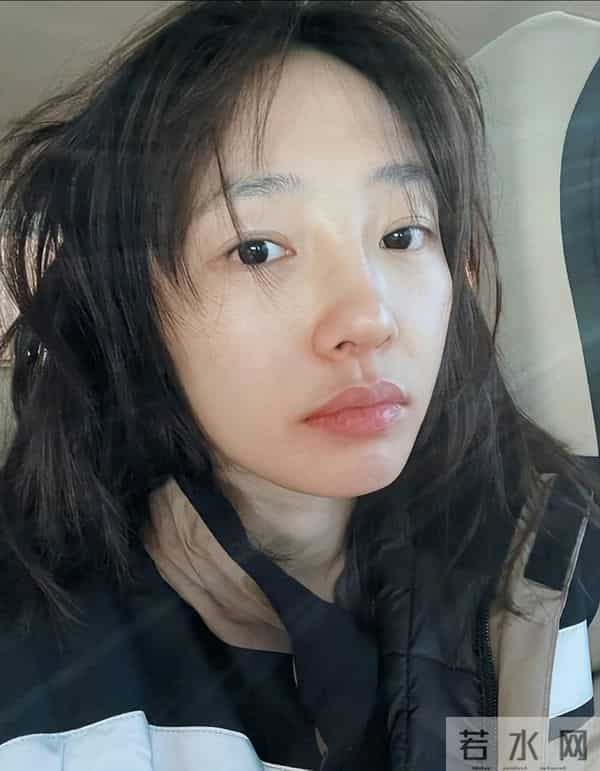 白百何不装了,亲自下场发文内涵,王传君意外躺枪到底冤不冤