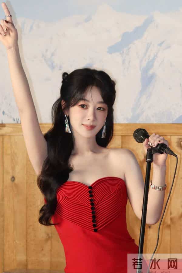 11.6娱乐瓜：杨紫 易烊千玺 李现 迪丽热巴 孟子义 罗云熙 丁禹兮 韩东君