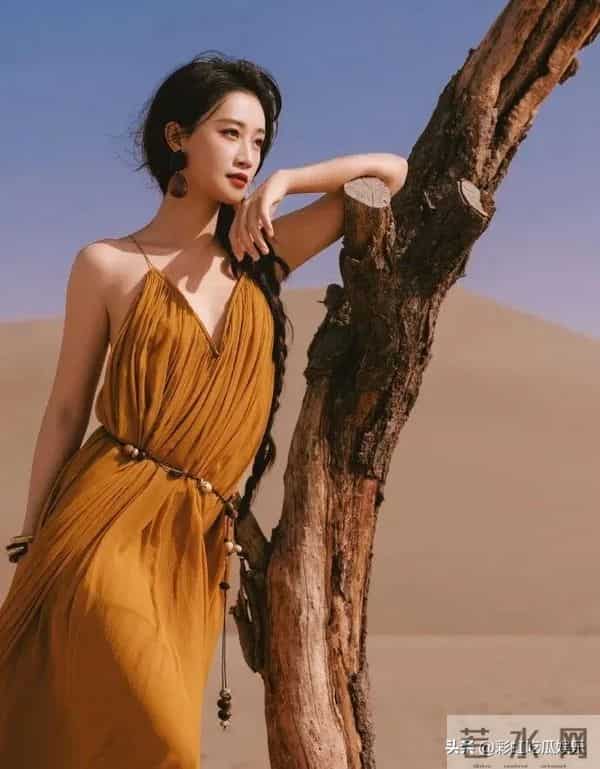 蓝盈莹新恋情曝光和男子同吃蛋糕,被嘲审美降级,比曹骏差远了