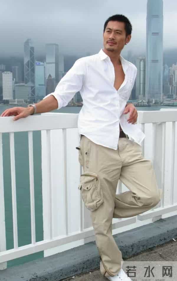 TVB前型佬男星被指断崖式暴瘦！脸颊凹陷现老态，自曝是压力太大