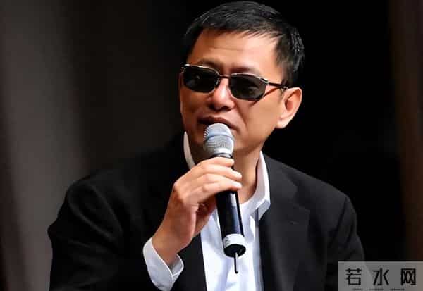 王家卫彻底跌下了神坛