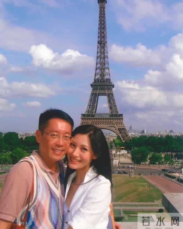 李嘉欣漂不漂亮都有争议?有眼睛的都看得出吧!(附多图)