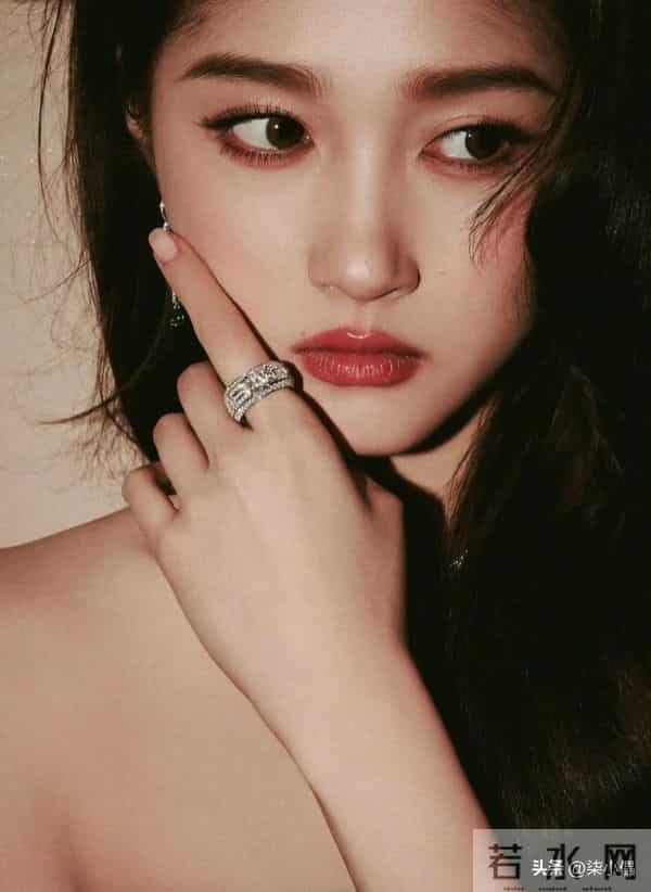 关晓彤|这逆天的大长腿