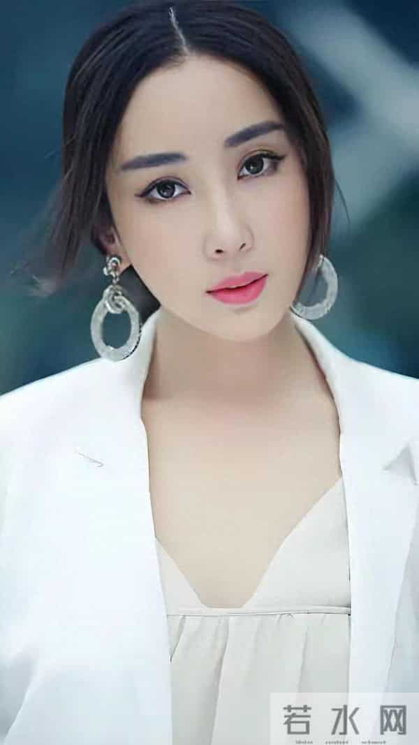 杜若溪：写真欣赏。