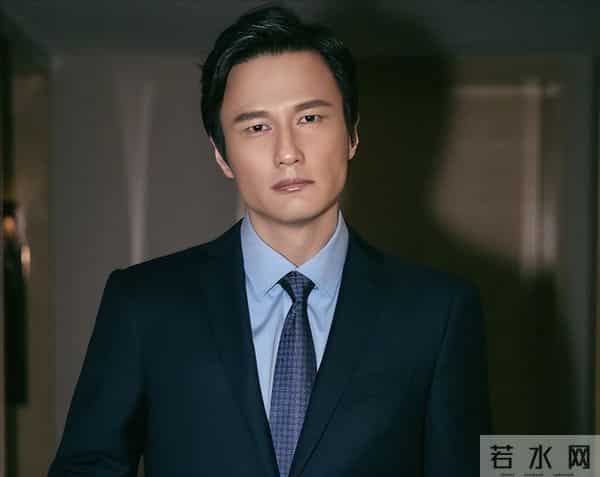 老少恋的残酷，在35岁徐冬冬身上应验了，头疼的何止15岁的年龄差