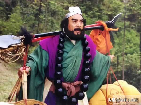 痛心!曝“沙僧”刘大刚去世细节,患病后瘦到变样,桌子上摆着药