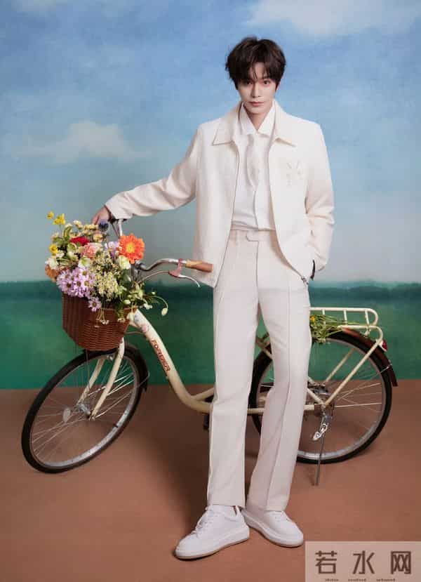 11.6娱乐瓜：杨紫 易烊千玺 李现 迪丽热巴 孟子义 罗云熙 丁禹兮 韩东君