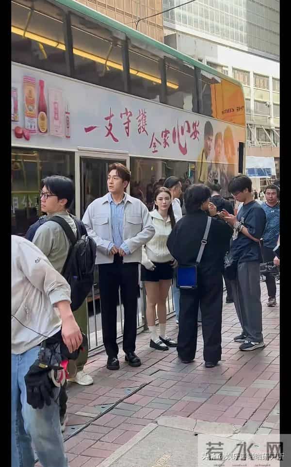 马国明携短裙靓女中环同行被拍!女方身份曝光,视帝亲自回应