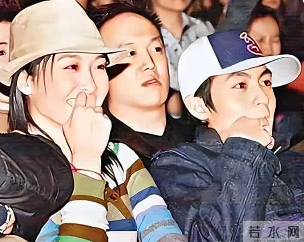 离婚8年,再看程愫和傅程鹏,一个身价过亿,一个证实聂远没说错