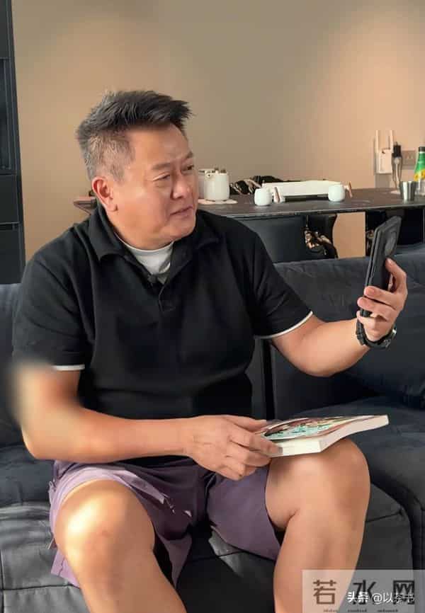 58岁TVB演员成单亲爸爸,名声坏了无戏可拍,靠卖豪宅卖饭为生