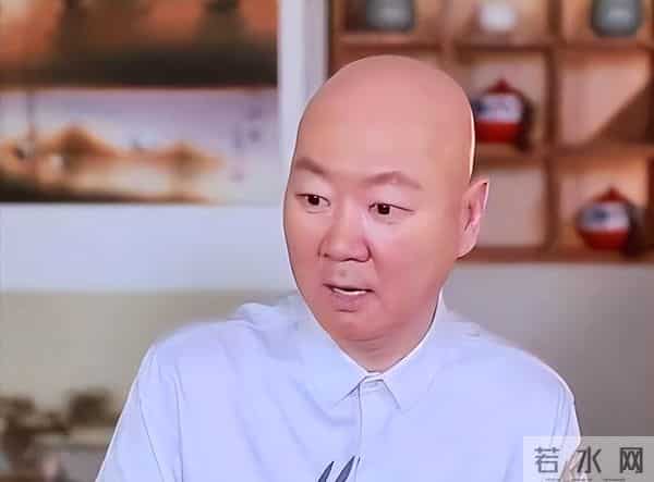 59岁郭冬临现况:一生未婚无儿女,如今已成两千万粉丝大网红