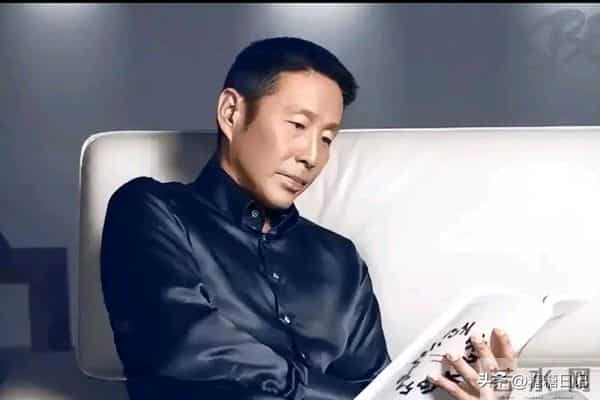 不断发酵！王家卫录音事件后续，陈道明、靳东均被搅入其中