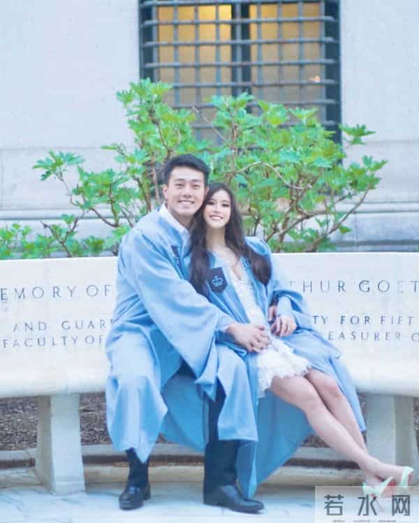 港姐冠军首度公开与男友毕业合照，大方展示甜蜜的恋情