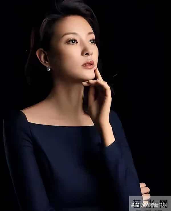 “央视最惨女主持”，俩富豪前任全判死刑？生图脸僵的她近况如何