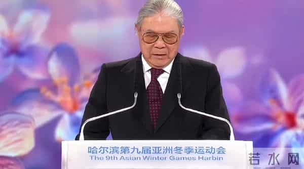 郭晶晶也没想到，79岁公公霍震霆再破天花板，让整个豪门圈沉默了