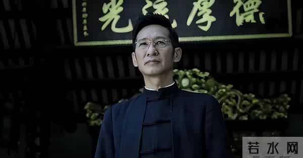 国家一级演员王劲松,无儿无女无绯闻,如今58岁熬成演技天花板