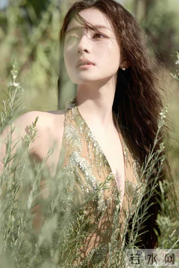 李兰迪，长开了，也长大了