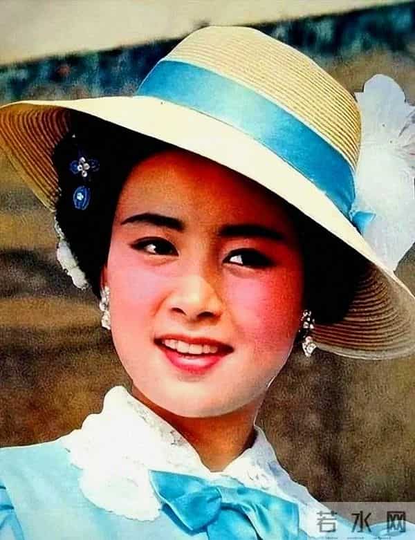 张瑜近况:66岁无子无女。独居,与71岁前夫张建亚境况天差地别