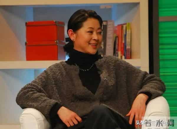 倪萍:九年救子独扛账,不给现任转嫁经济负担,再婚20年越过越稳