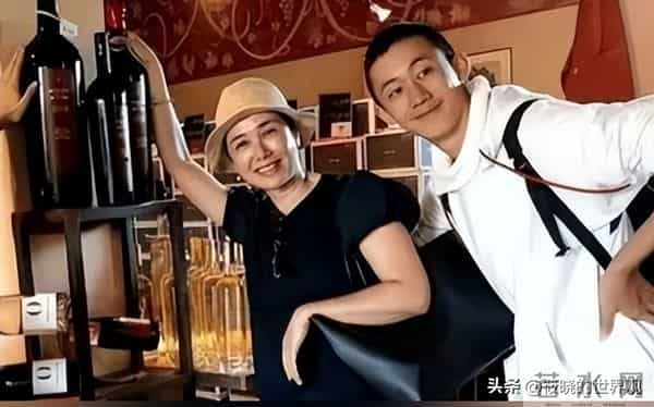 59岁蒋雯丽现状让人心酸:定居英国,又瘦又老,一代女神也落寞了