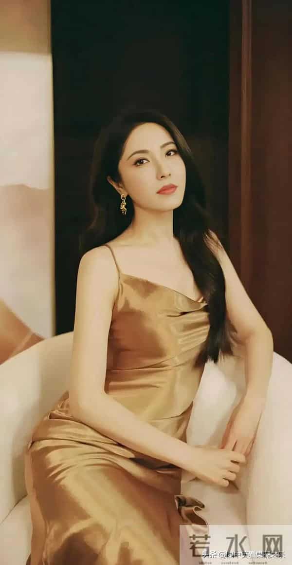 白月光女神:曾黎