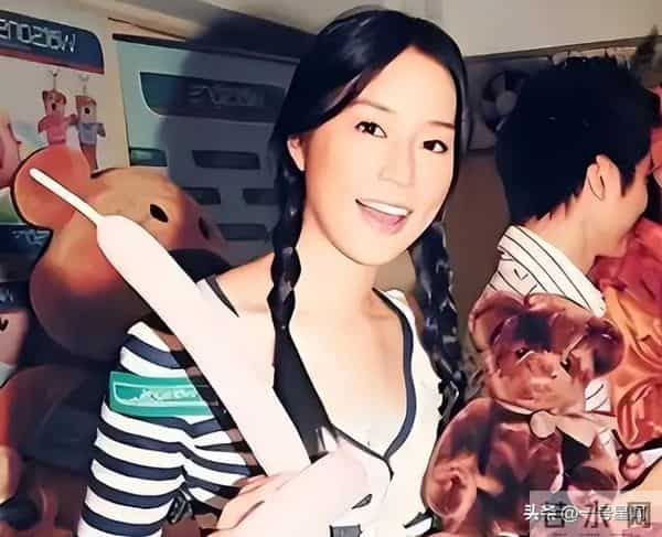 14岁便是"人间尤物",嫁给大11岁富豪老公的徐子淇,现状令人唏嘘