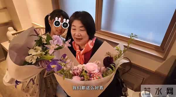 陈赫罕晒全家福，大手笔包乐园为女儿庆生，陈赫妈妈酷爱二婚儿媳