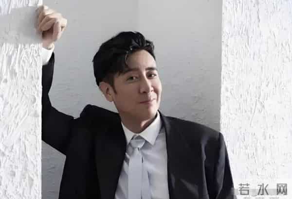 原来她是于和伟老婆,难怪他能拿"视帝",真是一个贤妻旺三代