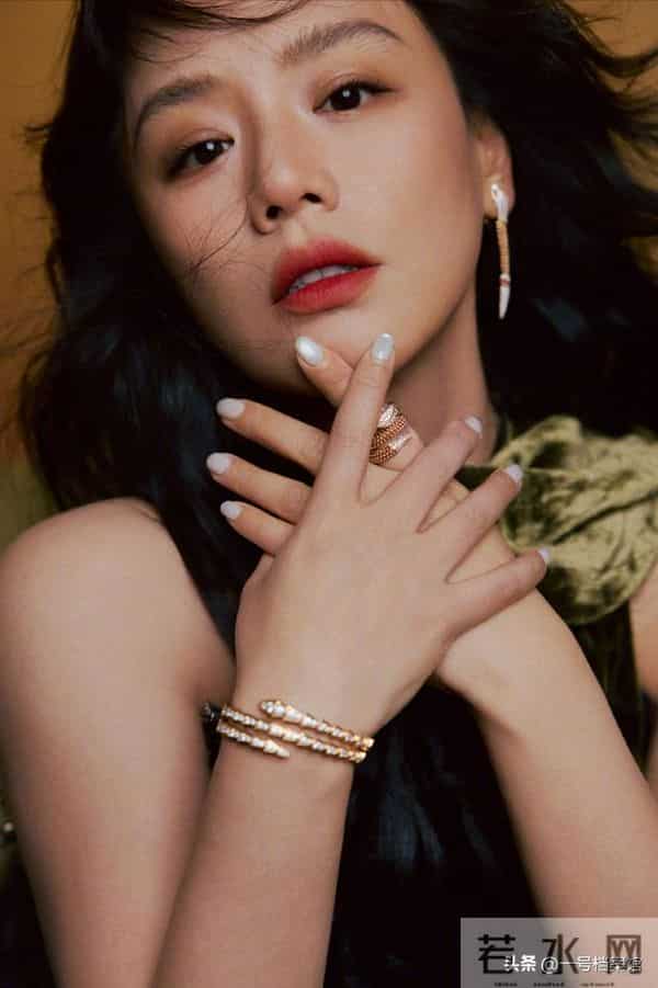 国内挣钱国外花?59岁的蒋雯丽又瘦又老,如今的下场怪不了别人