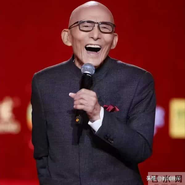 娱乐圈炸穿了!王家卫录音曝潜规则后,又一女星自曝被扒