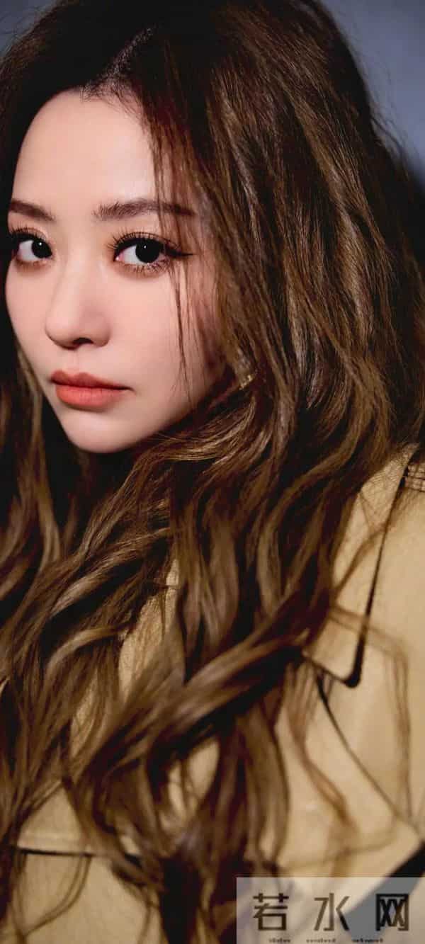 美女壁纸第1205期—张靓颖