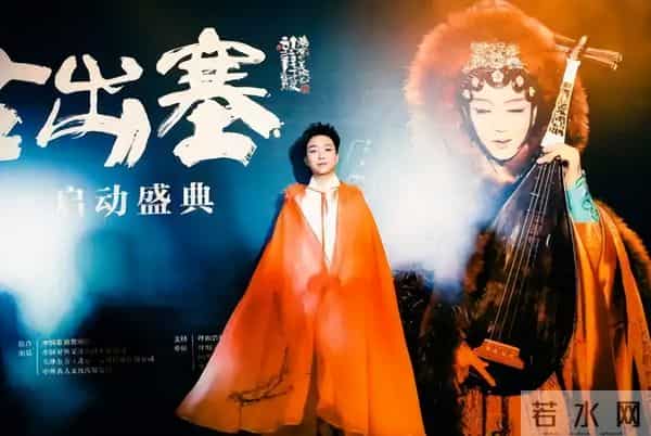 遭梅派封杀18年后,李玉刚再次惊艳全网!这些年他去哪了?