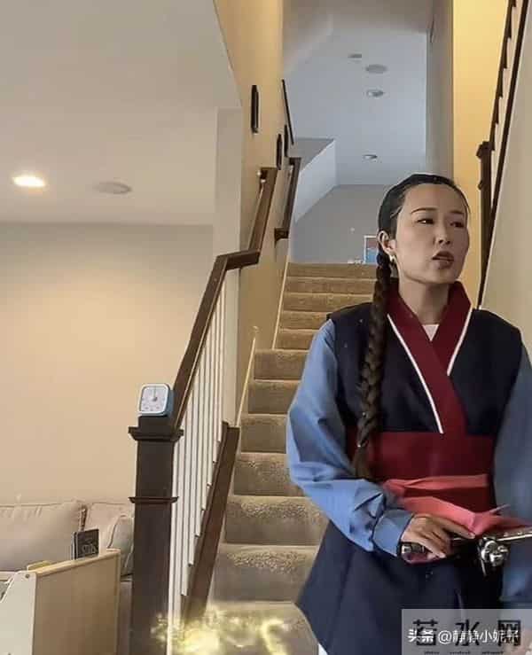 小黄打扮奇特过万圣节:安呈旺首次下厨,婆婆情绪价值拉满,真好