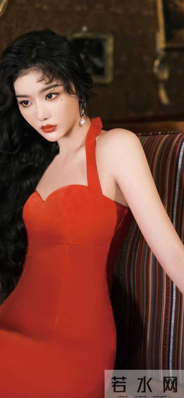 孔雪儿——粉嫩娇俏女神