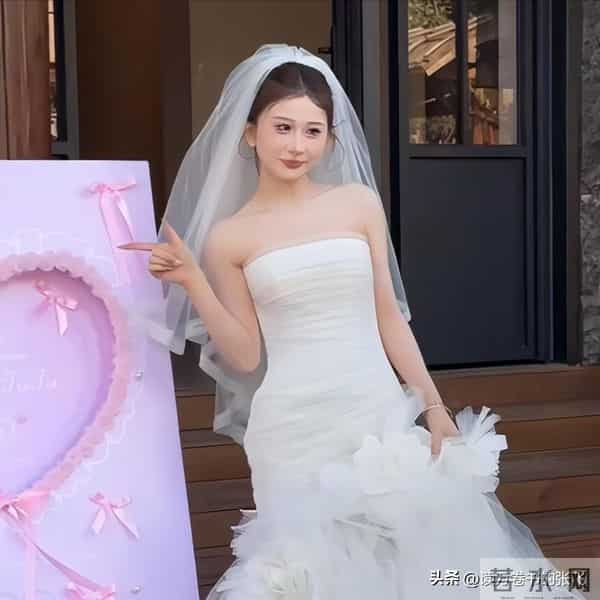 打了个好算盘！鹿哈官宣领证不到24小时，悬着的心终于放下了