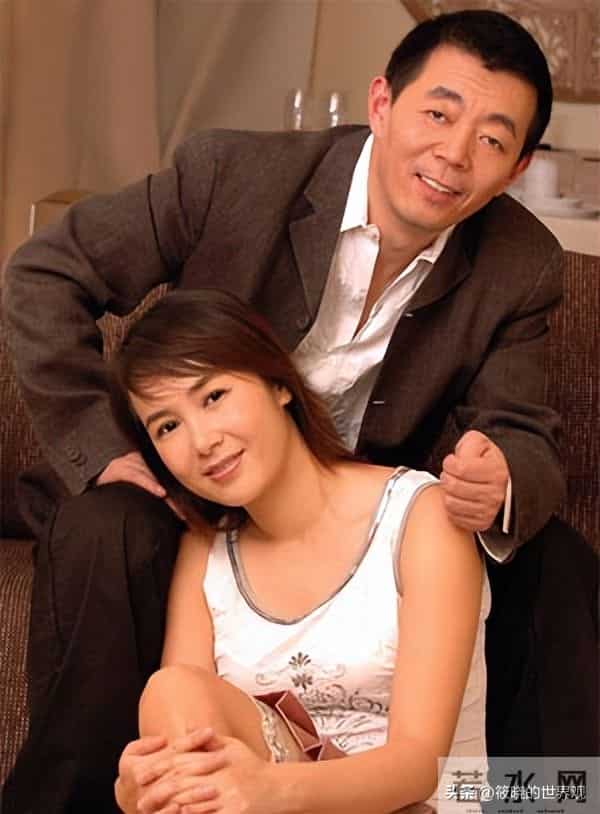 59岁蒋雯丽现状让人心酸:定居英国,又瘦又老,一代女神也落寞了