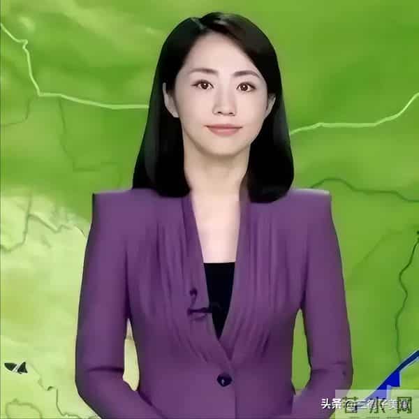 气象女神杨丹:主持30年无失误,和初恋丁克15年,40岁生子很幸福