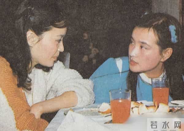 恋爱脑下场是真惨!从春晚主持人到养不起孩子的妇女,她咎由自取