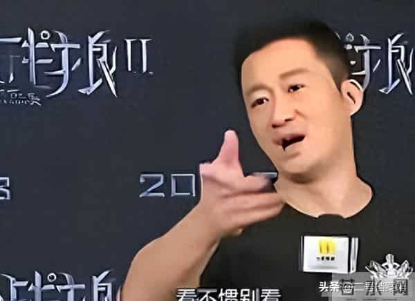吴京深夜发文，短短4个字就让网友炸开了锅，担心的事还是发生了