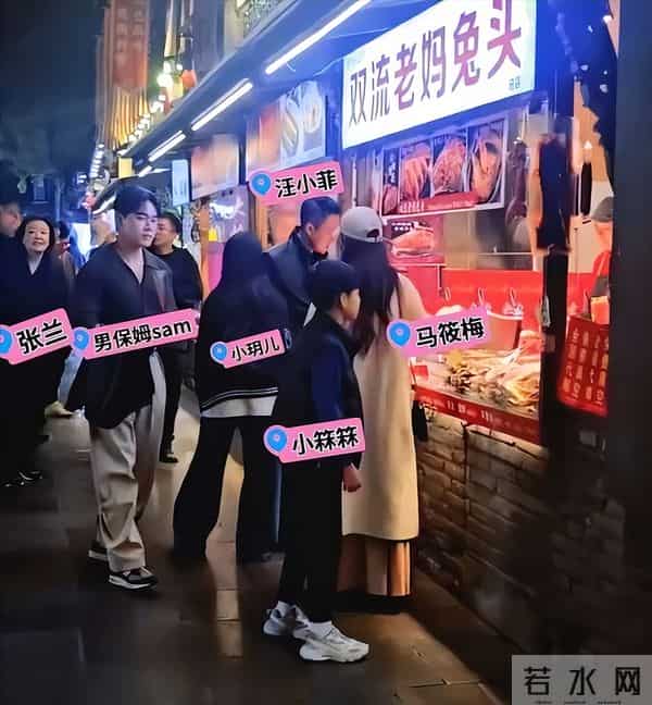 大S女儿暴风抽高，身高和奶奶齐平了！张兰搂着小玥儿散步好温馨