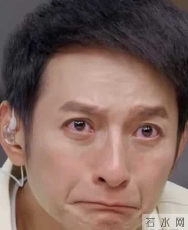 李维嘉妈妈高兴坏了!儿子49岁没老婆没孩子,孤身一人住豪宅