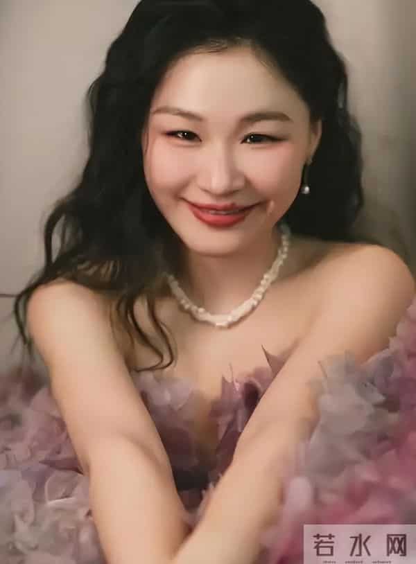 王家卫彻底跌下了神坛