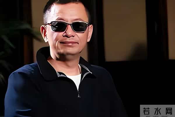 拔出萝卜带出泥！逼疯辛芷蕾、集体嫖娼，王家卫是真的“瞎”了