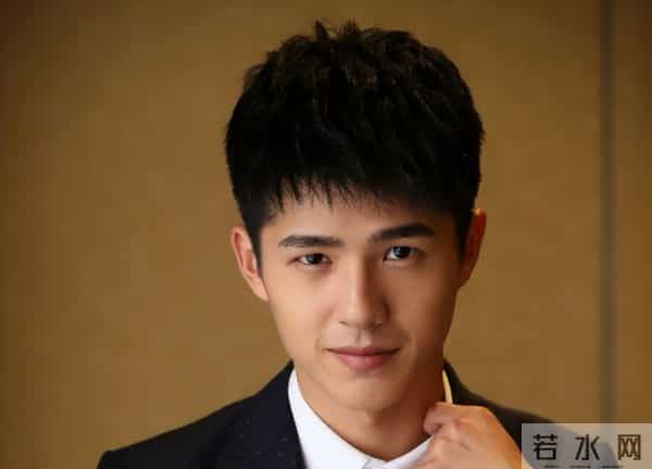 人民日报发文,这一次28岁的刘昊然,让娱乐圈对他刮目相看了!